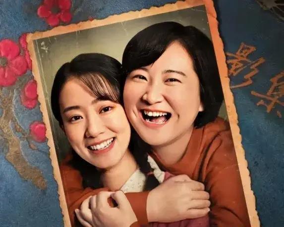 为吃瓜她进娱乐圈红了,她的逆袭之路  第1张